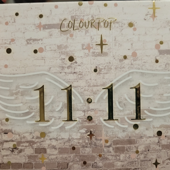 NWT Glow Perfect Makeup BUNDLE - MAC eyeshadow, CONTOUR, Liner, Blush, Mascara, - Picture 2 of 7